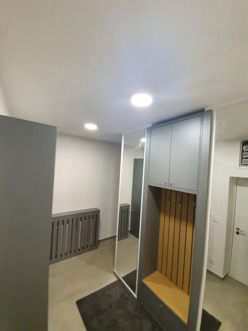 Home Living Apartments