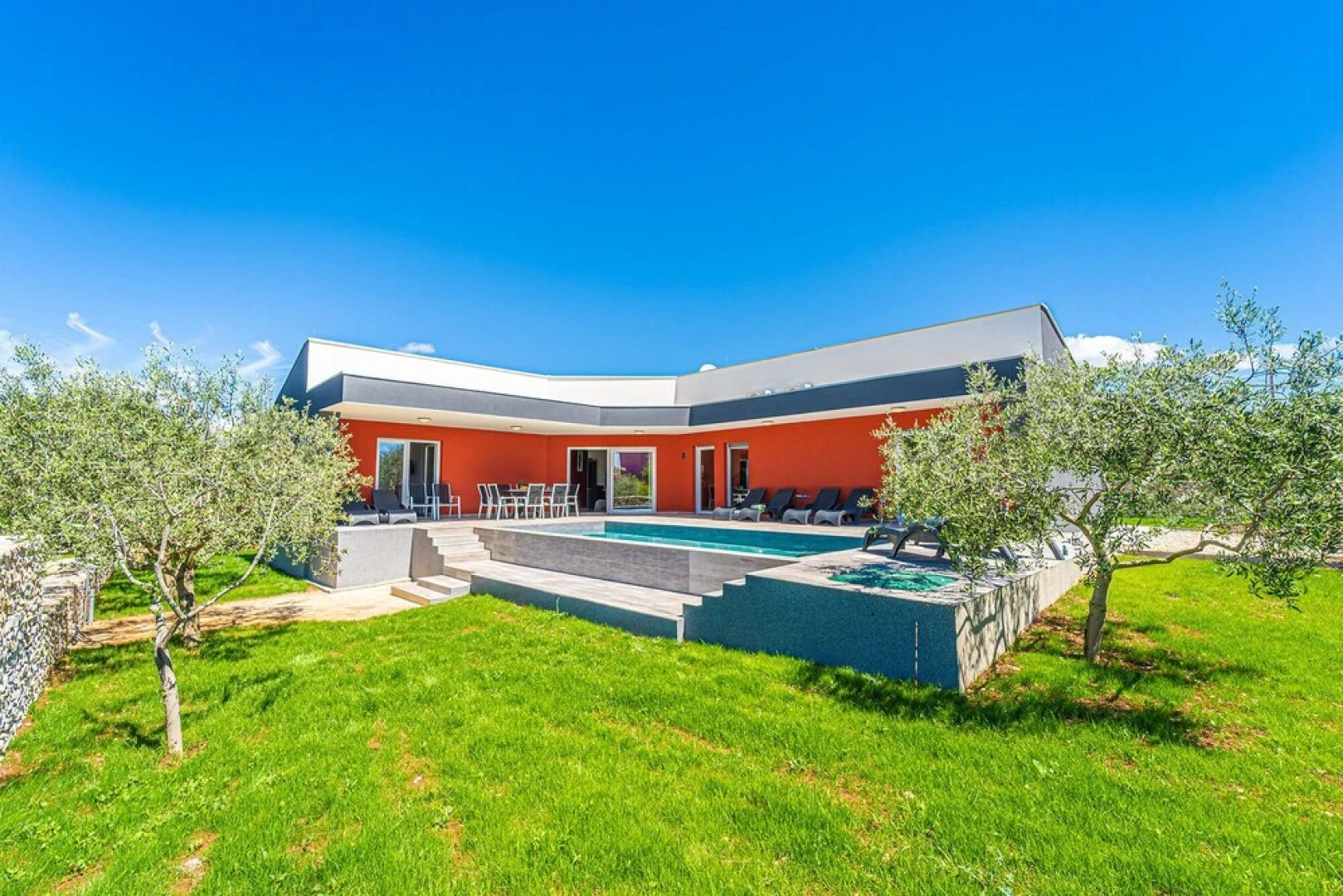 Modern Villa With Pool and Terrace