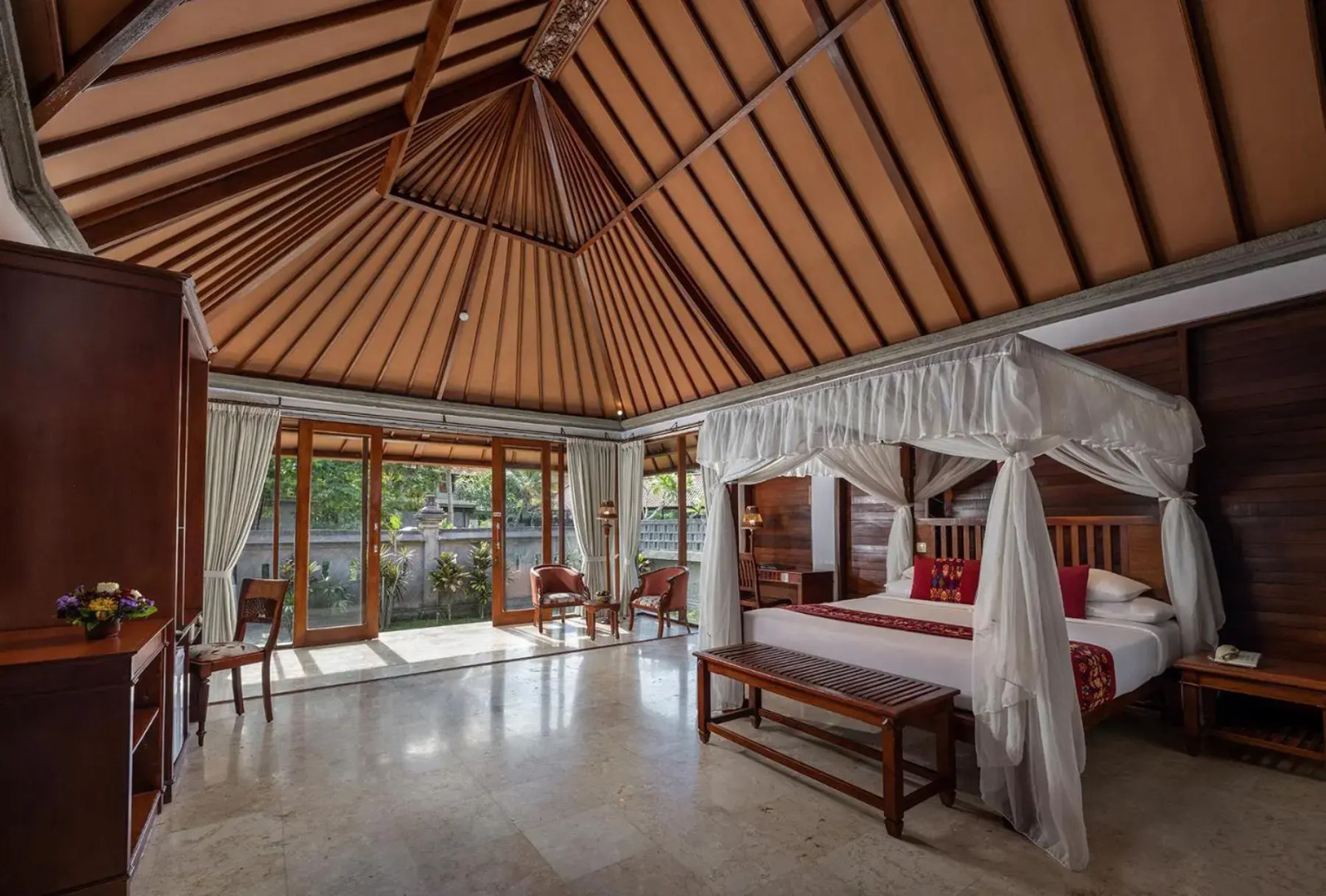 Santi Mandala Villa & Spa