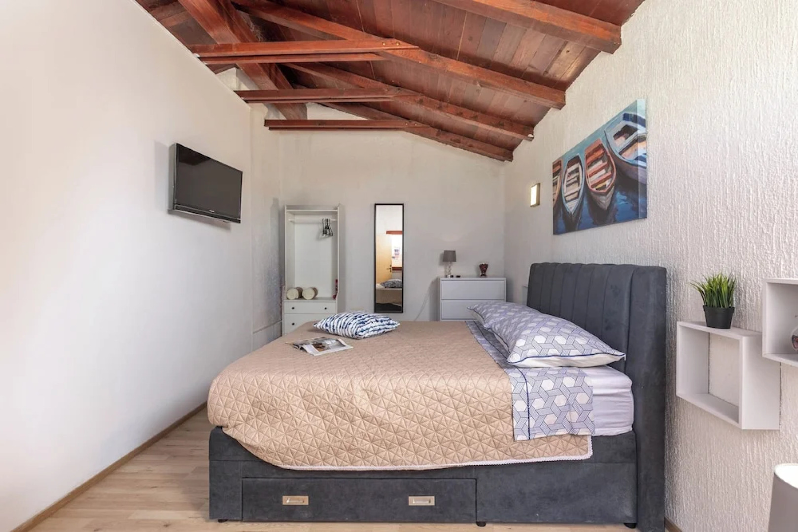 Holiday Home Sladonja Apartments