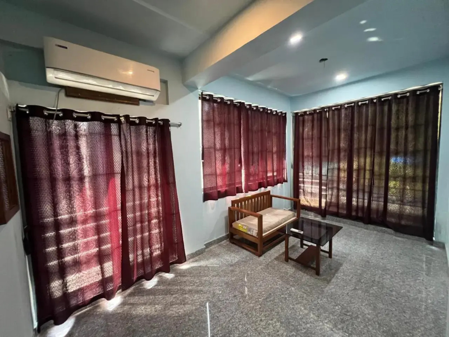 Born 4 tours # Kihim Beach resort