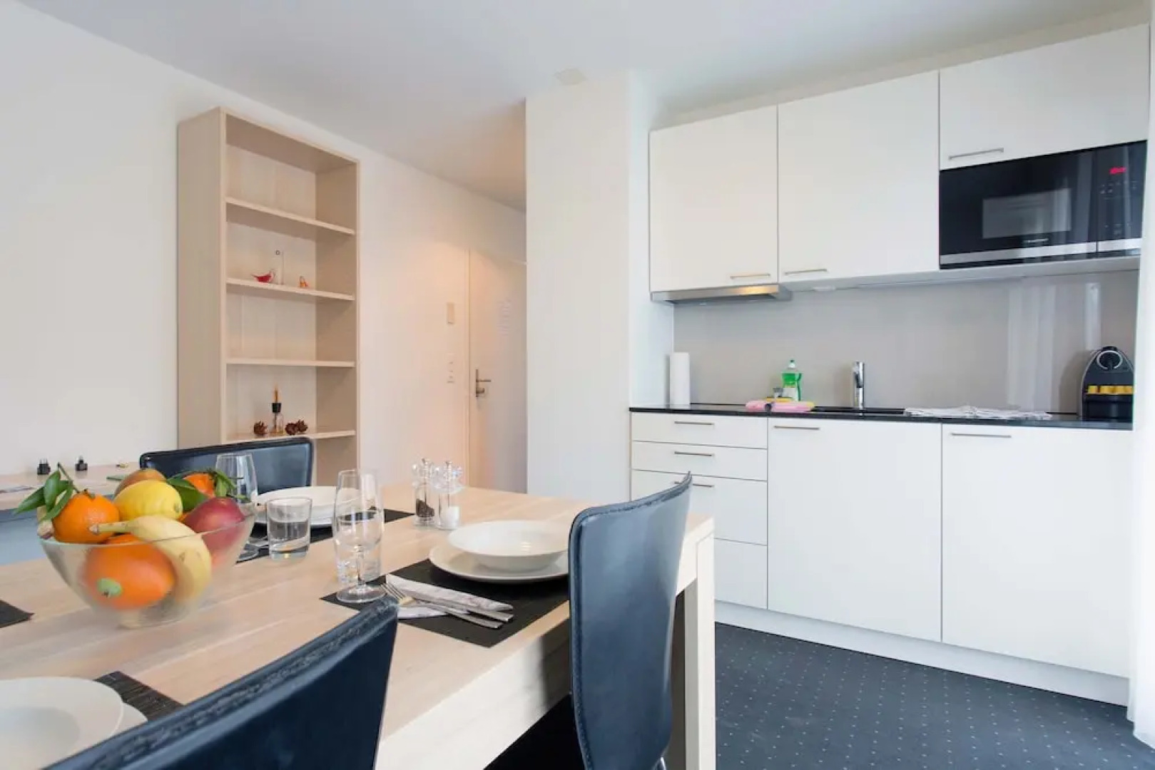 ZG Enzian - Zugersee Hitrental Apartment