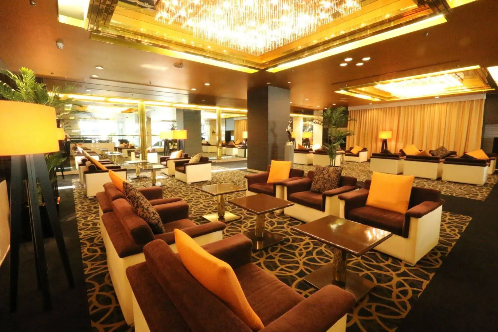 Apa Hotel Komatsu Grand