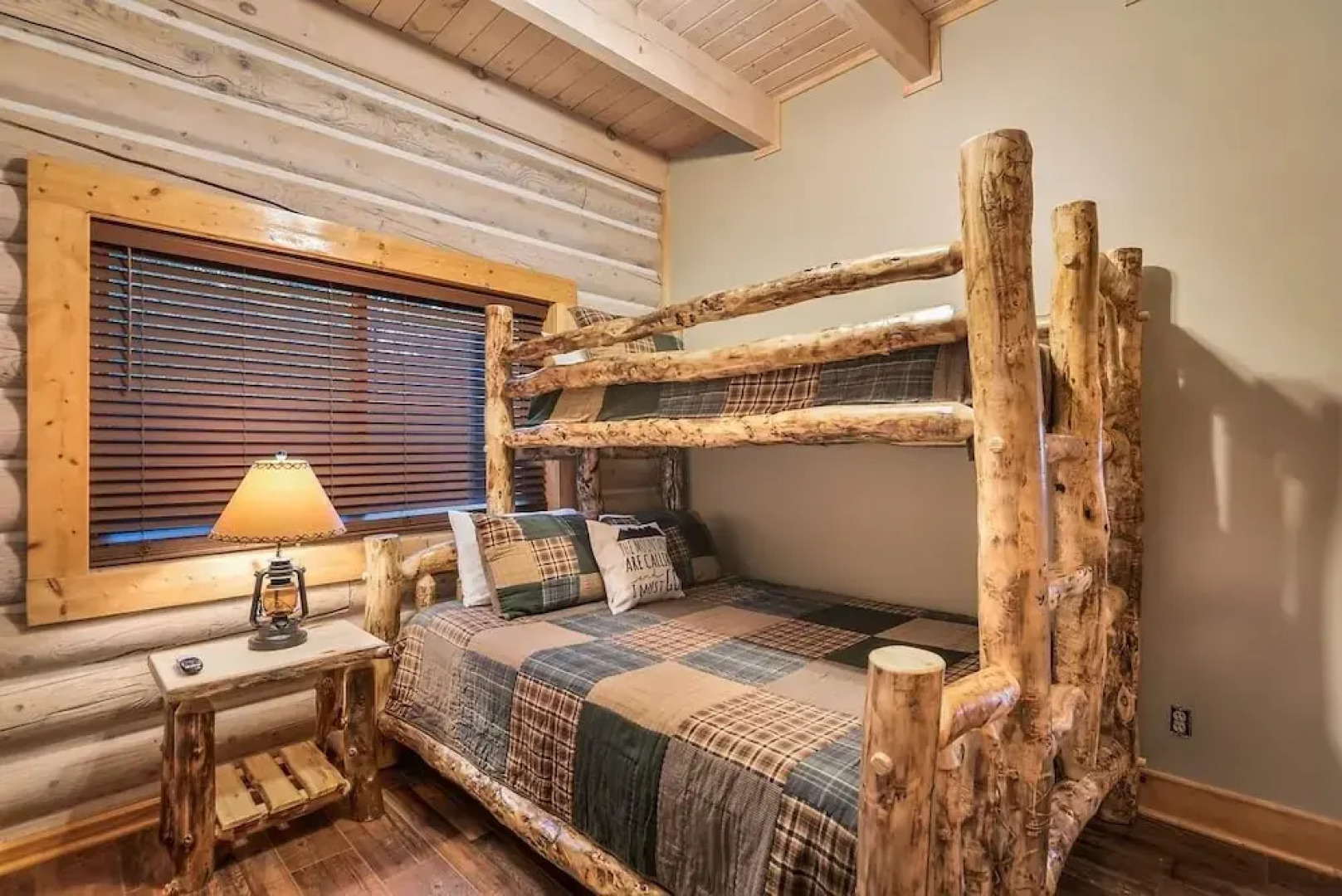 Tanglewood Mountain Lodge 8 Bedroom Residence by RedAwning