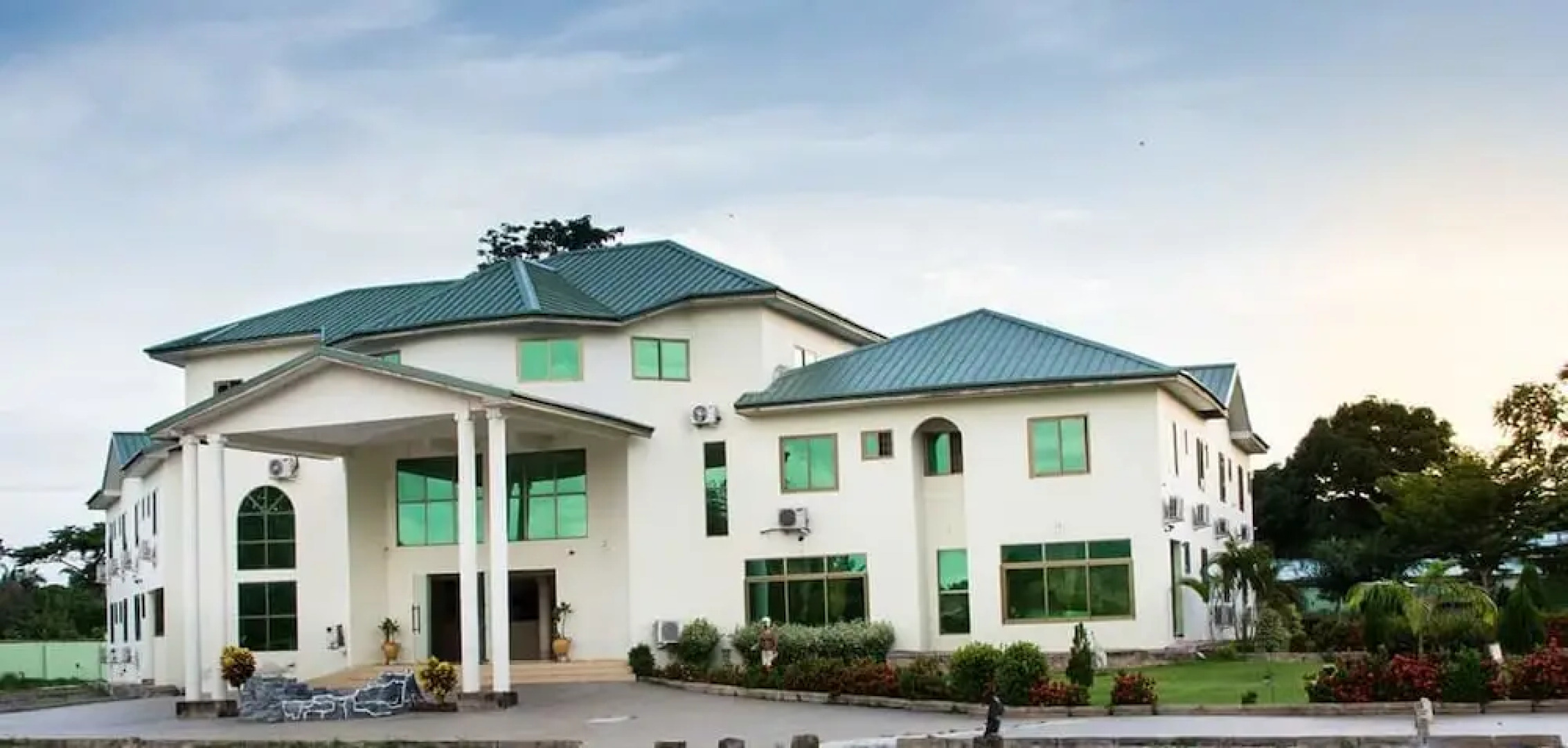 Majestic Ville Hotel Resort ltd