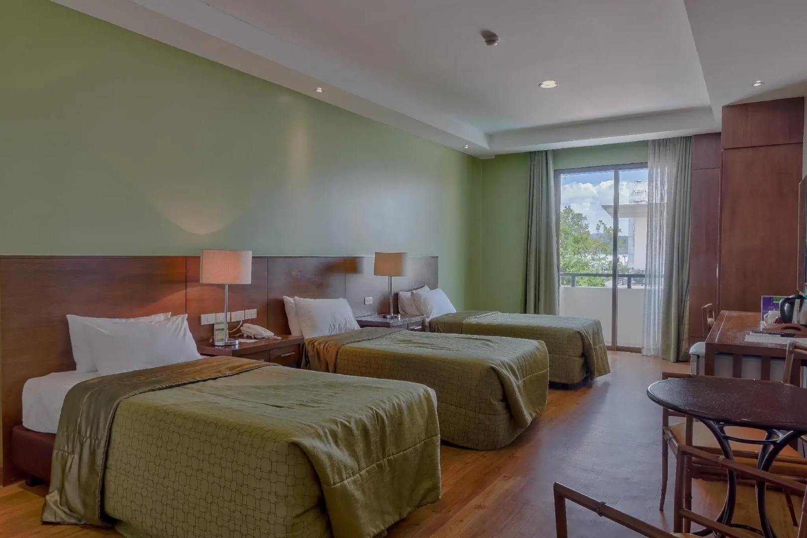 Mansion Garden Hotel