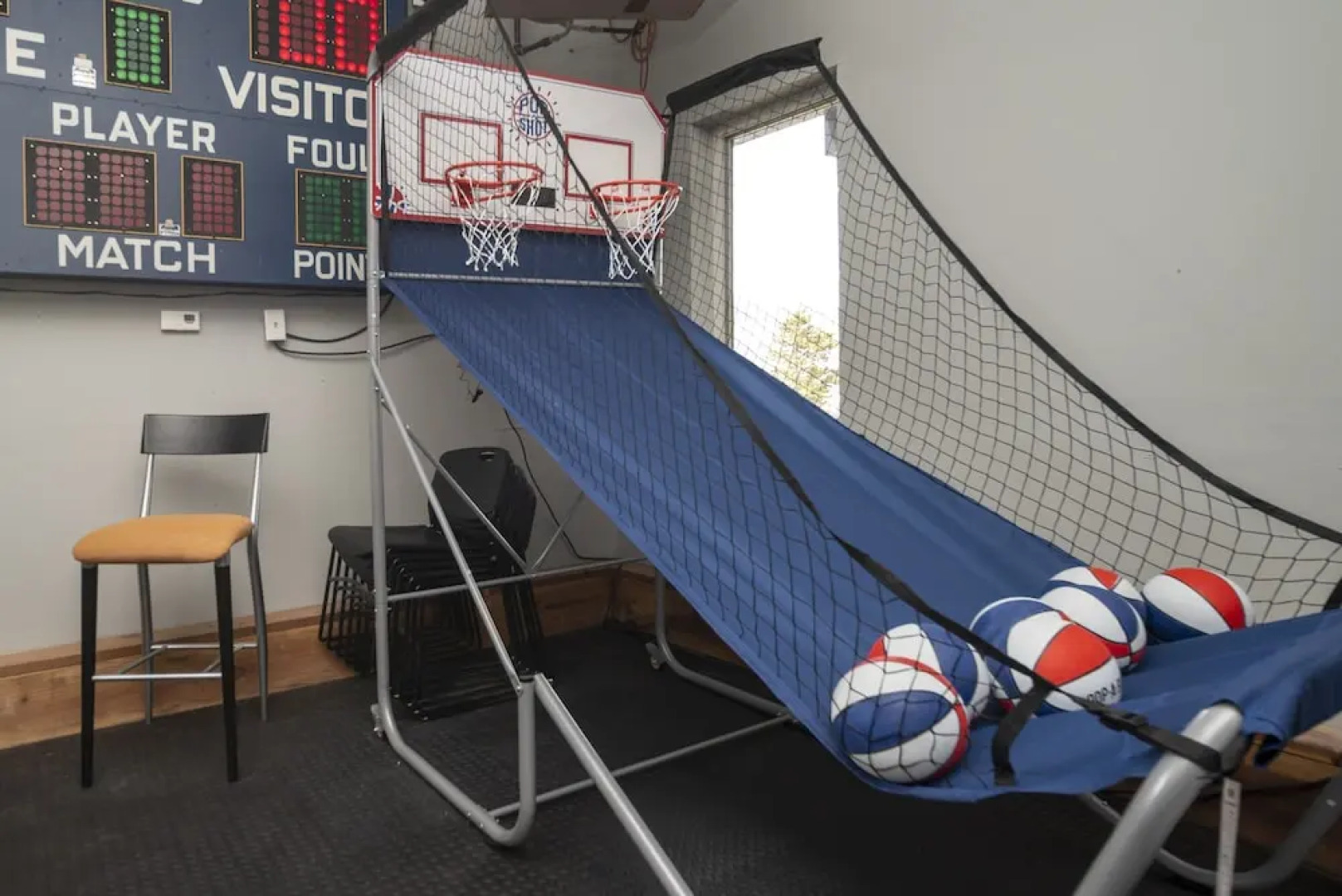 Moose Ridge Cabin 5 Bedroom Cabin by RedAwning