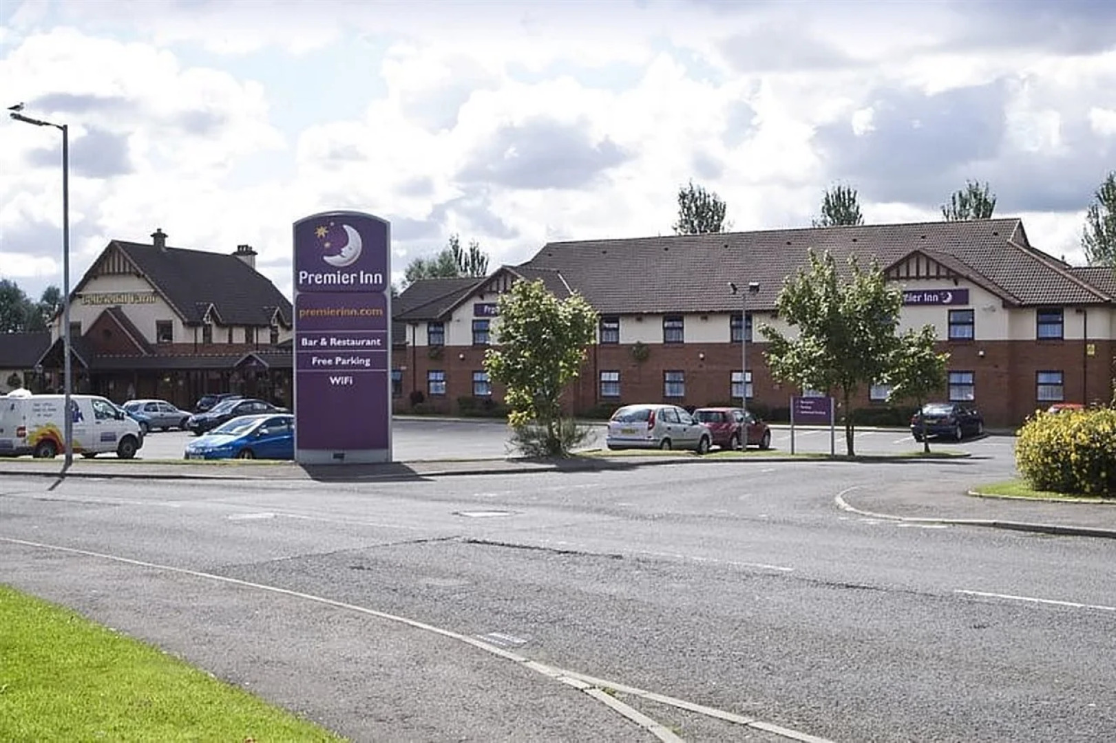 Premier Inn Glasgow - Bellshill