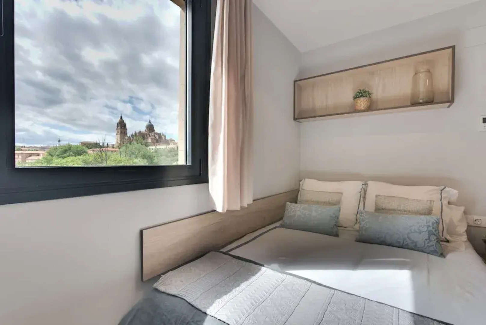 Livensa Living Salamanca - Albergue Juvenil