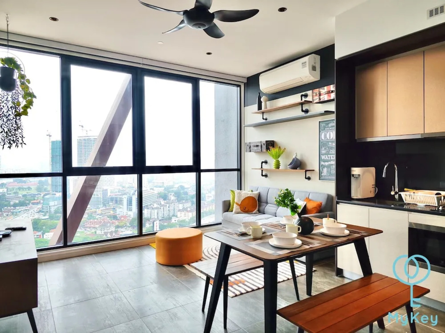 Scarletz Suites KLCC by Mykey