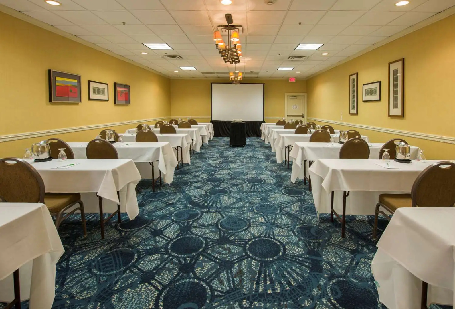 Holiday Inn Cleveland Strongsville Arpt