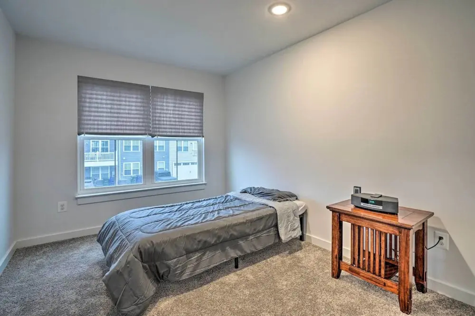 Modern Townhome 4 Mi to Downtown Frederick!