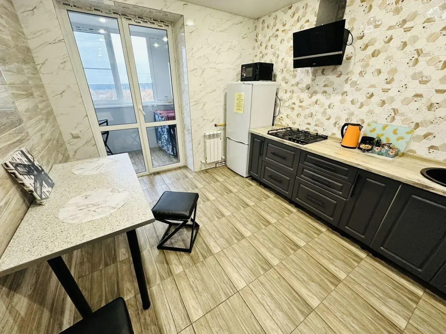 Апартаменты на улице Жулёва 13