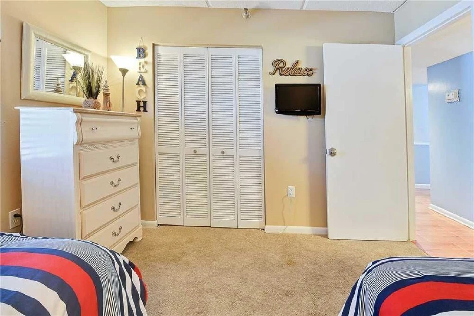 Jacksonville Beachdrifter 406 - Two Bedroom Condo
