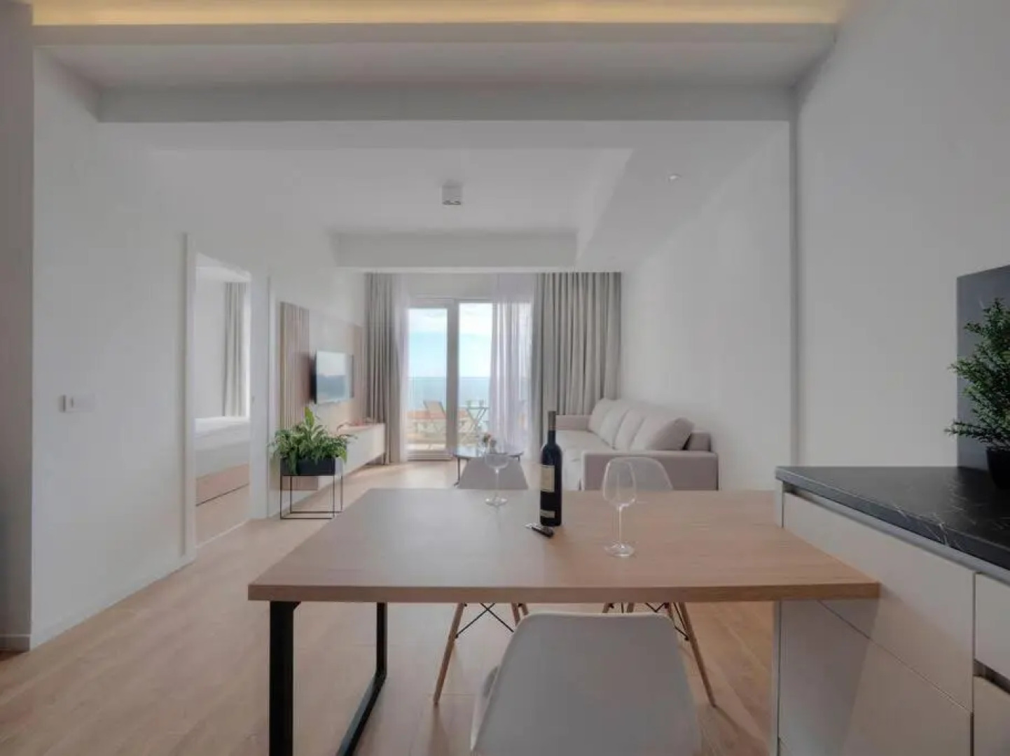 A24 Lovely Sea View one bedroom Apartment