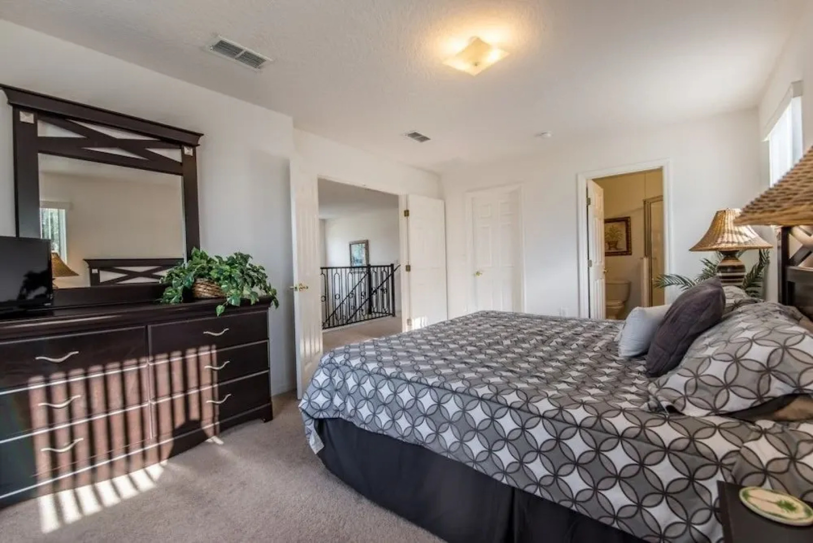 139 Minniehaha Circle House #34238