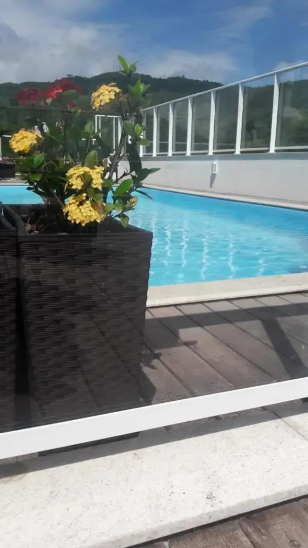 Apto 2 dorm c/ piscina - Praia de Palmas