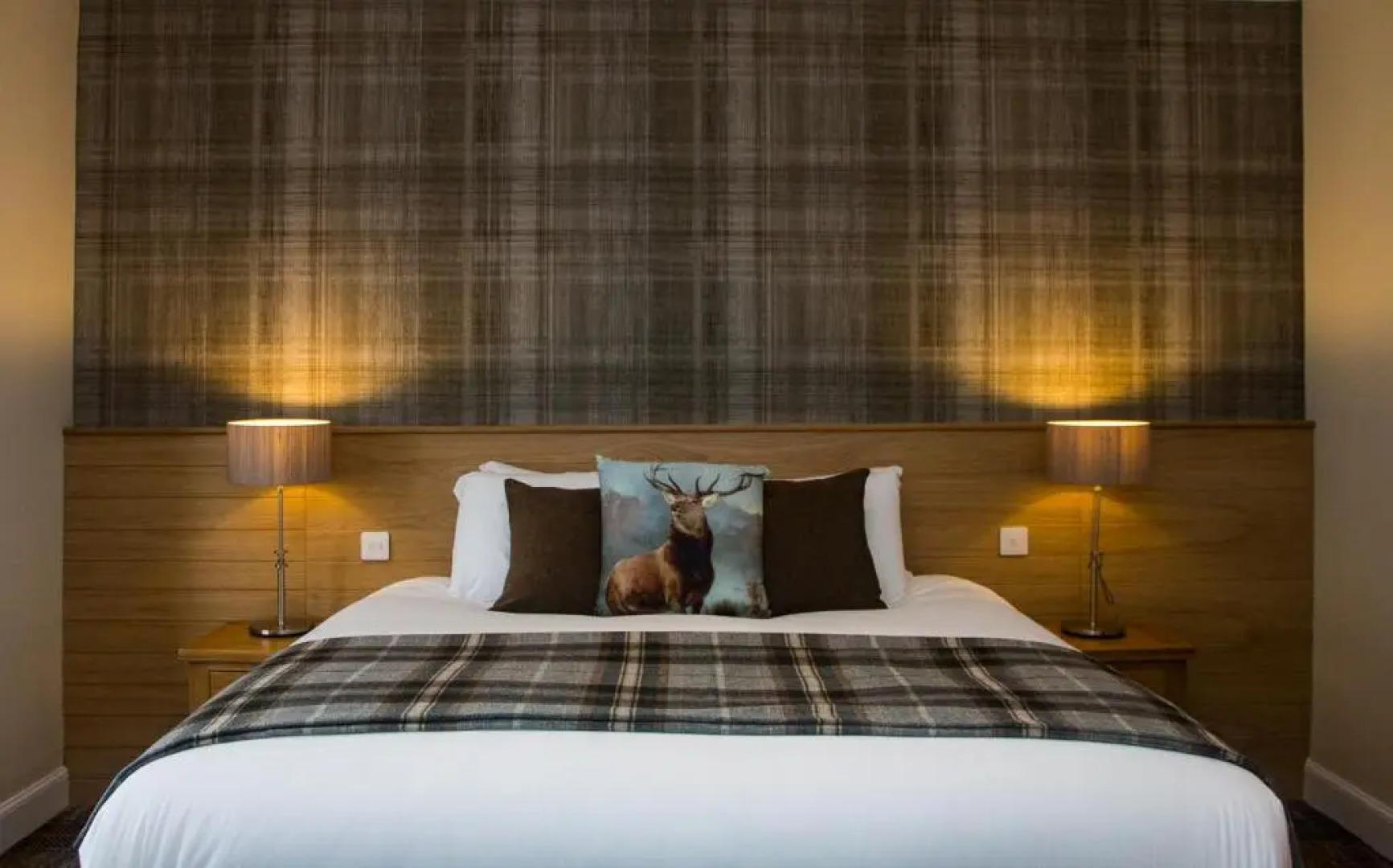 McKays Hotel Bar & Restaurant