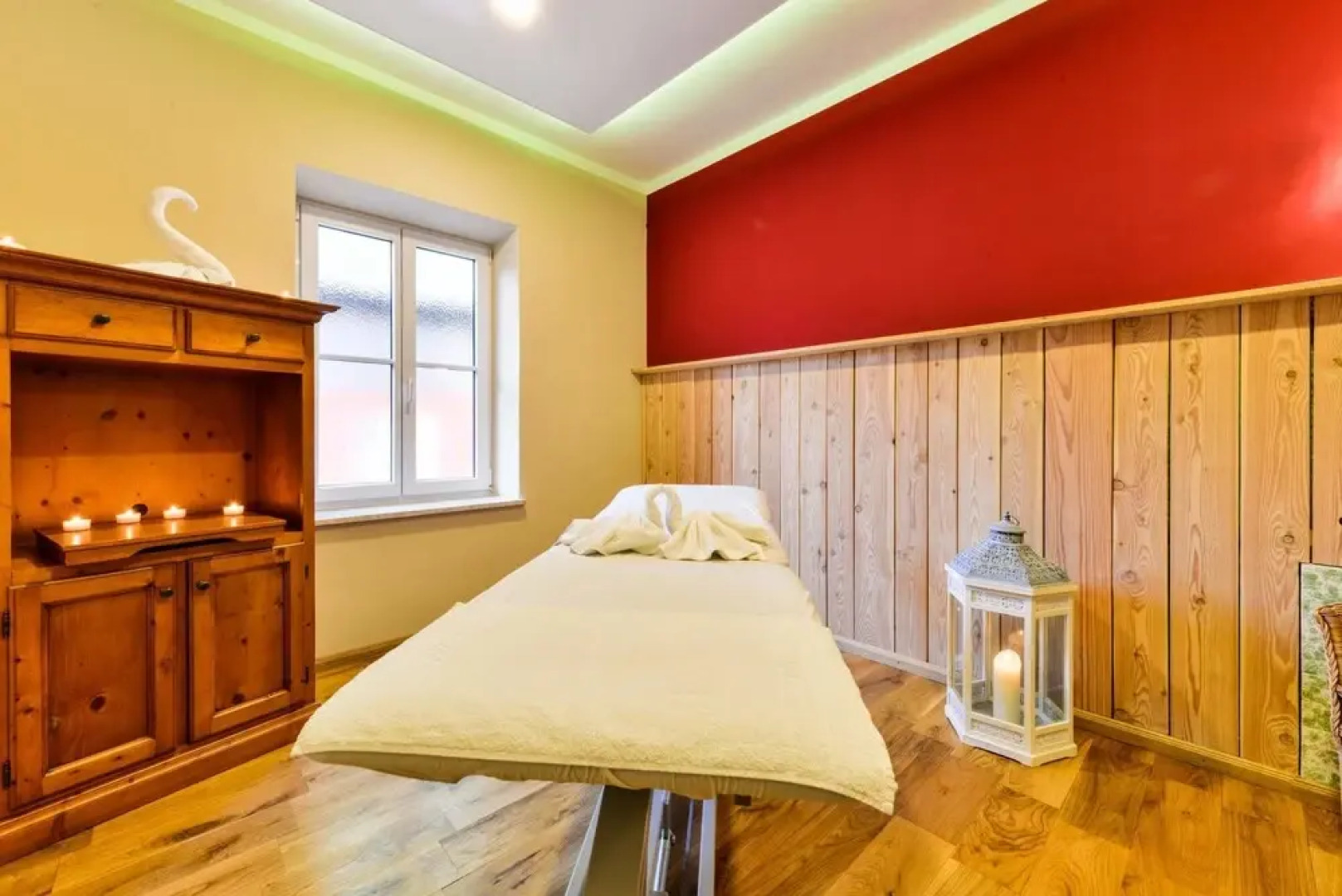 SEINZ - vegetarisches/ veganes BioHotel