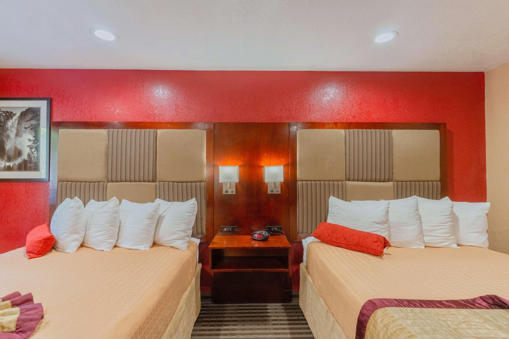 Best Western Plus Yosemite Way Station Motel