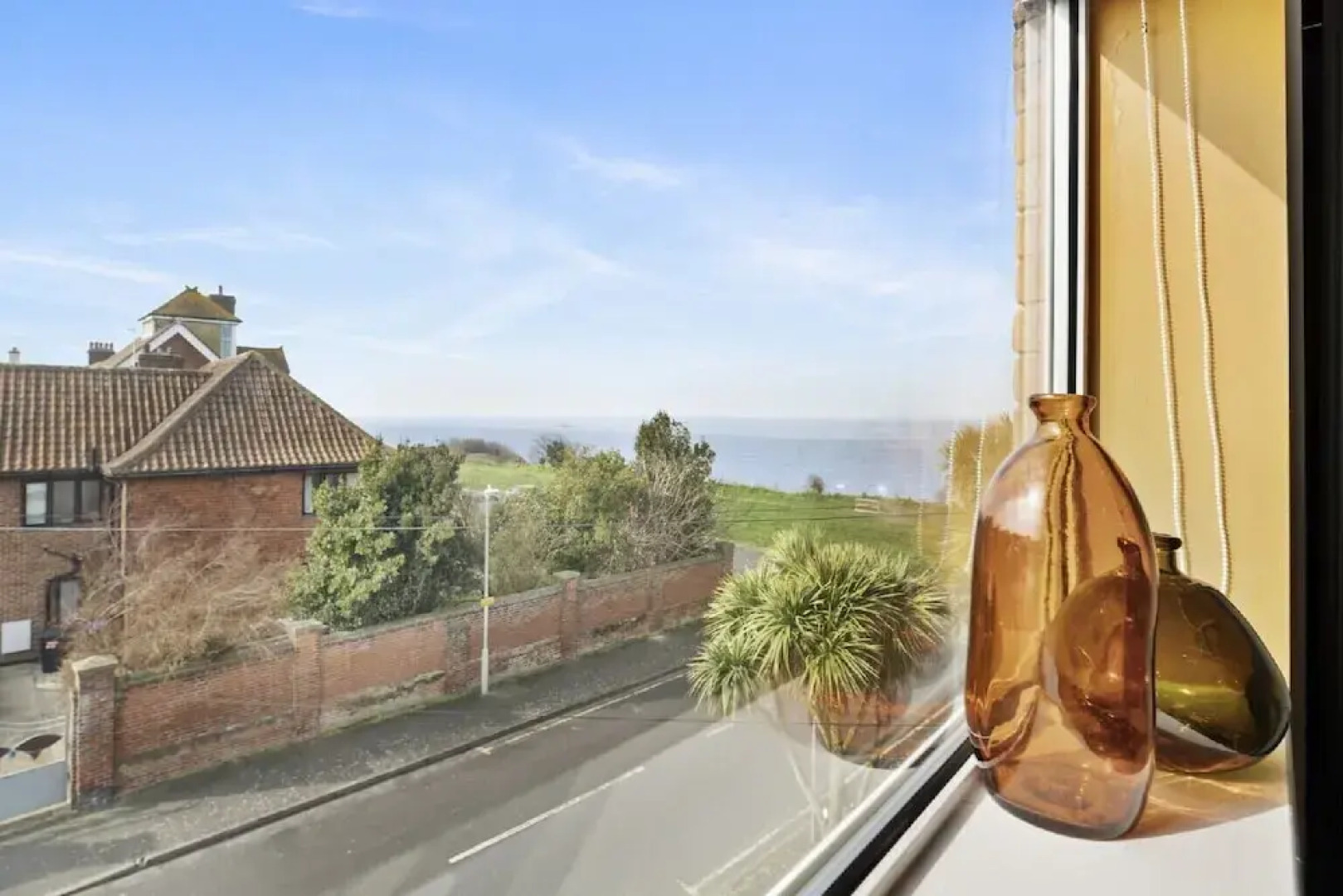 The Beacon, 2 bed Flat in Herne Bay With Parking