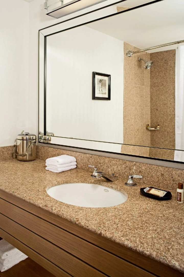 Sheraton Virginia Beach Oceanfront Hotel