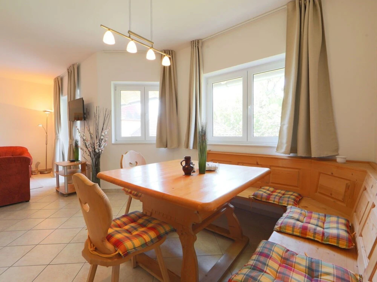 Amarillo 2 Balatonm Riaf rd