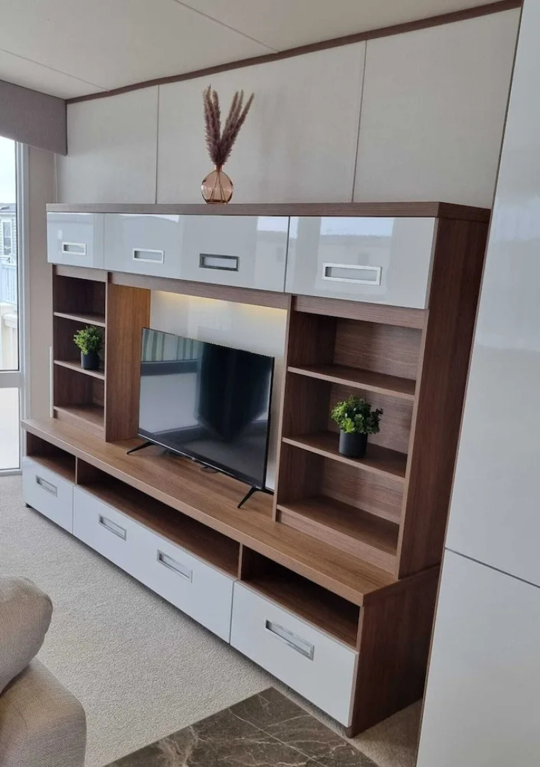 Stunning Seaside Lodge Nr New Forest 2 bed