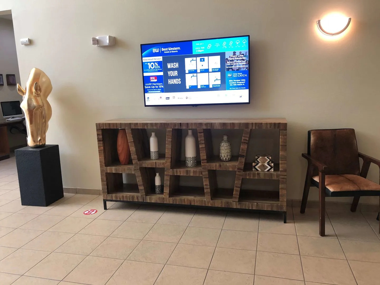 Best Western Plus Peppertree Inn At Omak