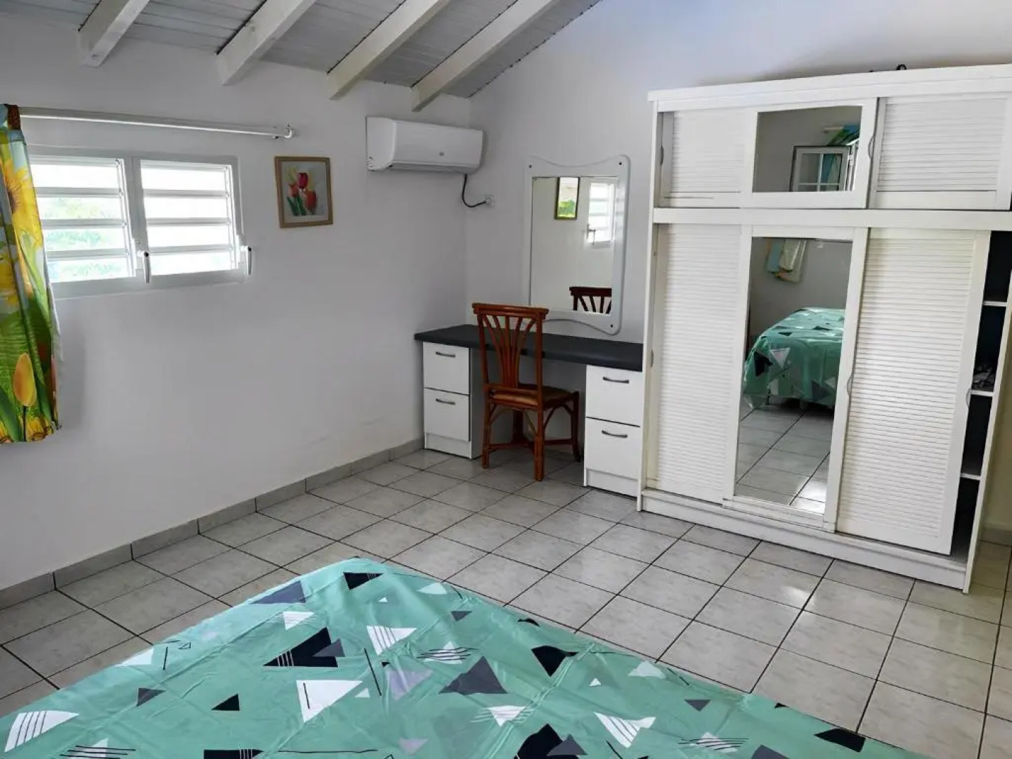 Apartment With 2 Bedrooms In Le Moule With Enclosed Garden And Wifi 300 M From The Beach