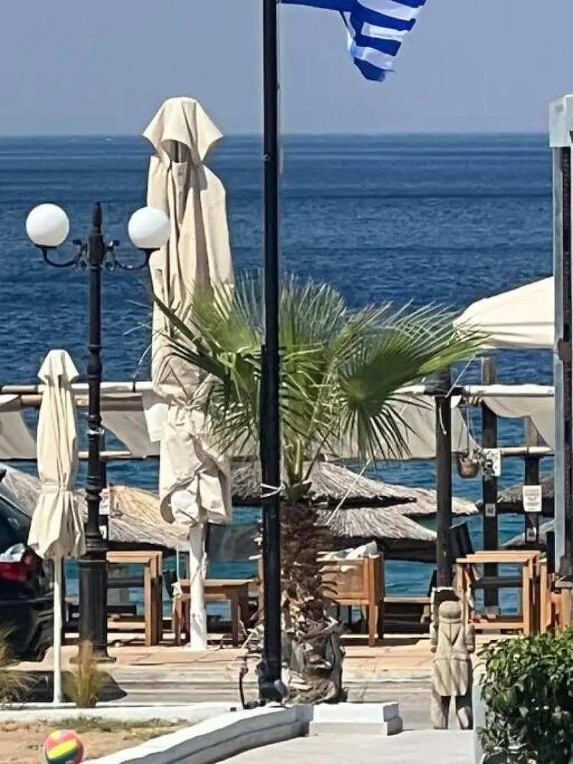 Seaside House in Psatha