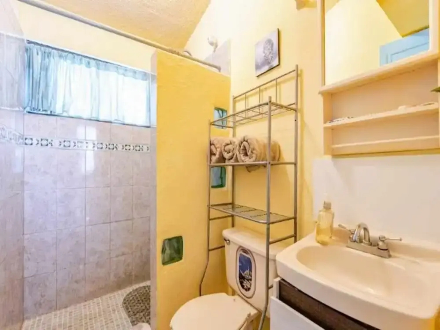 Nice and Cozy Studio Very Close to the Boardwalk and the Beach