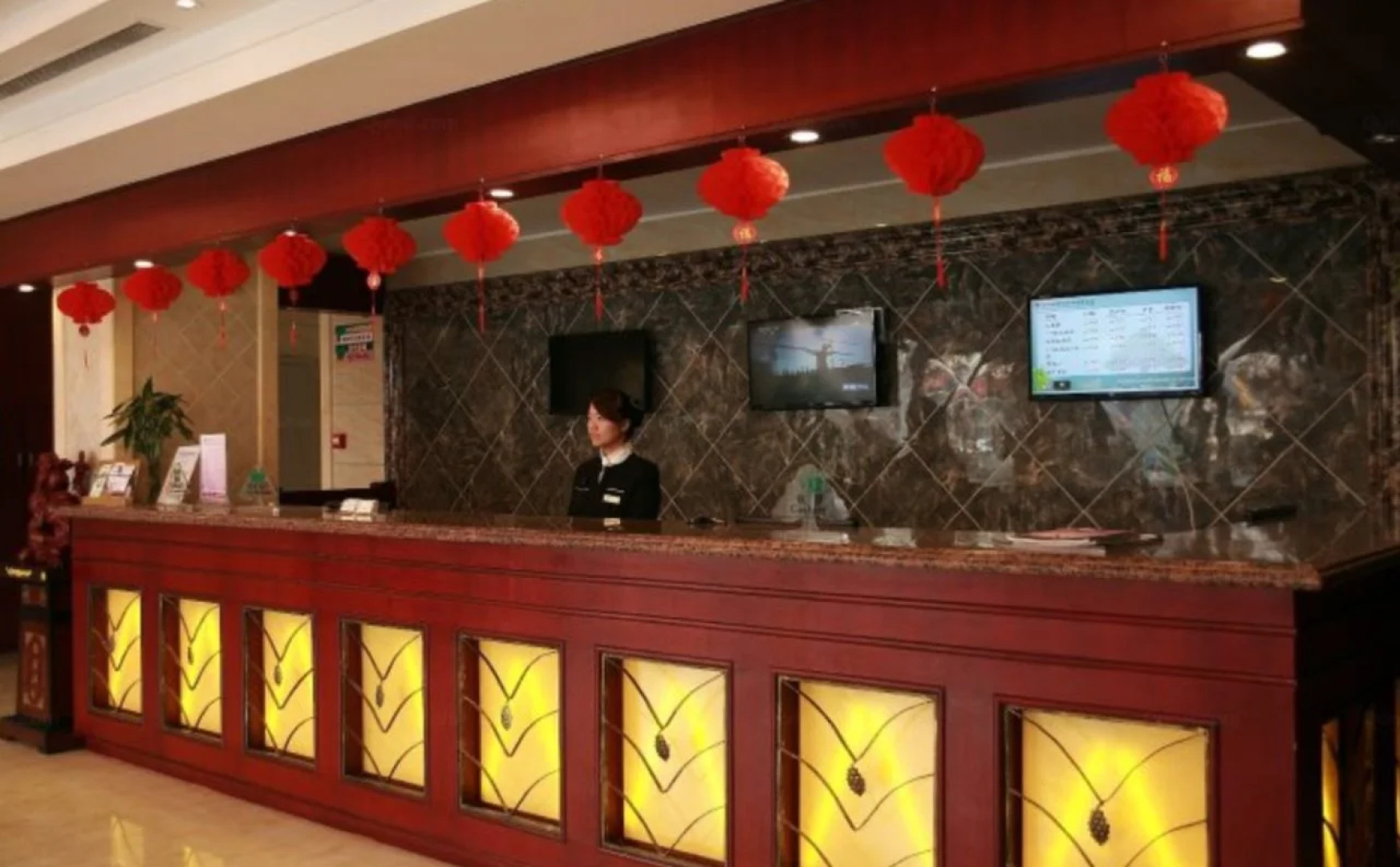 GreenTree Inn Puyang Jingkai Avenue Wuyi Road Business Hotel