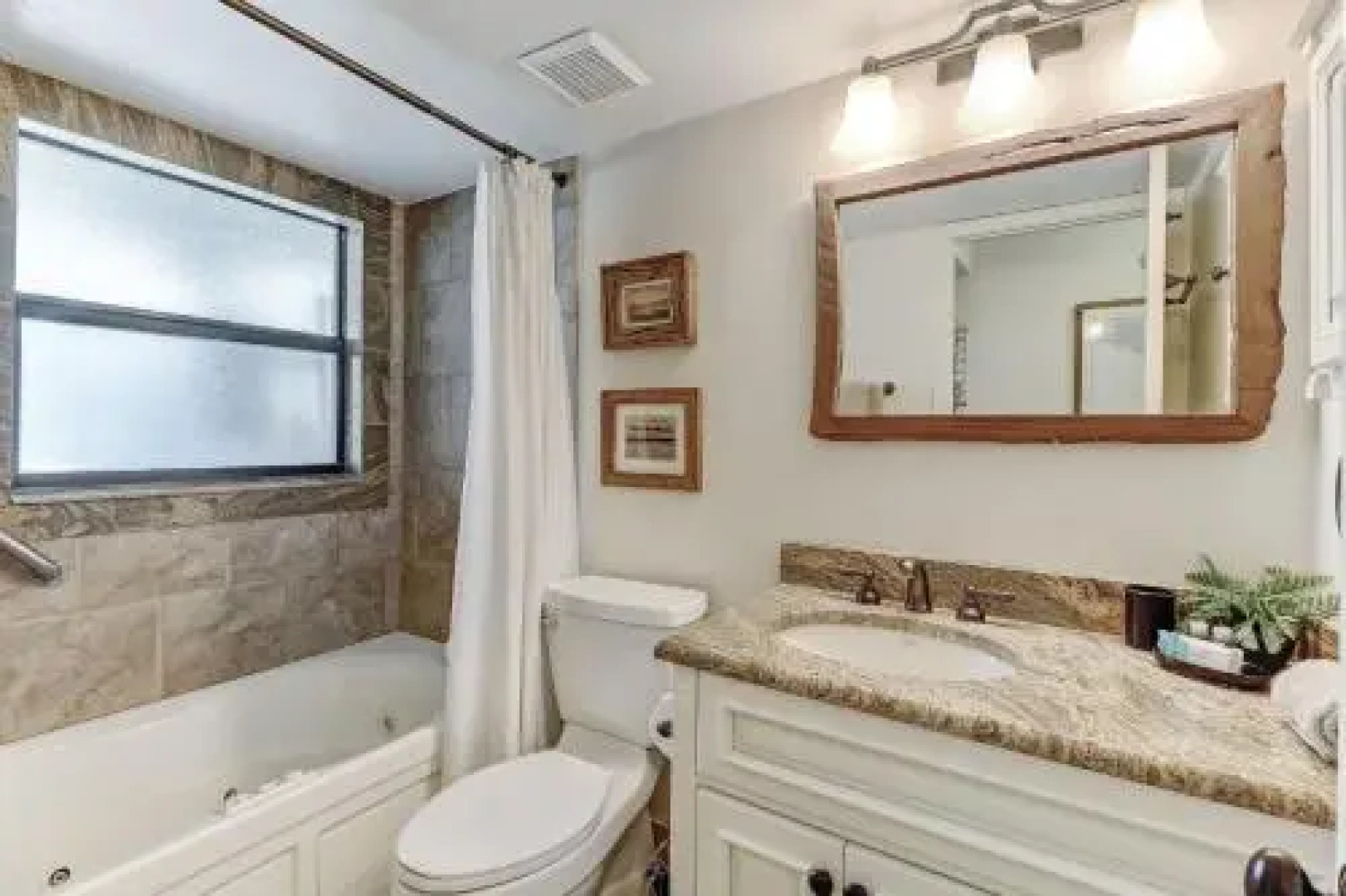 103 Sailmaker by RedAwning