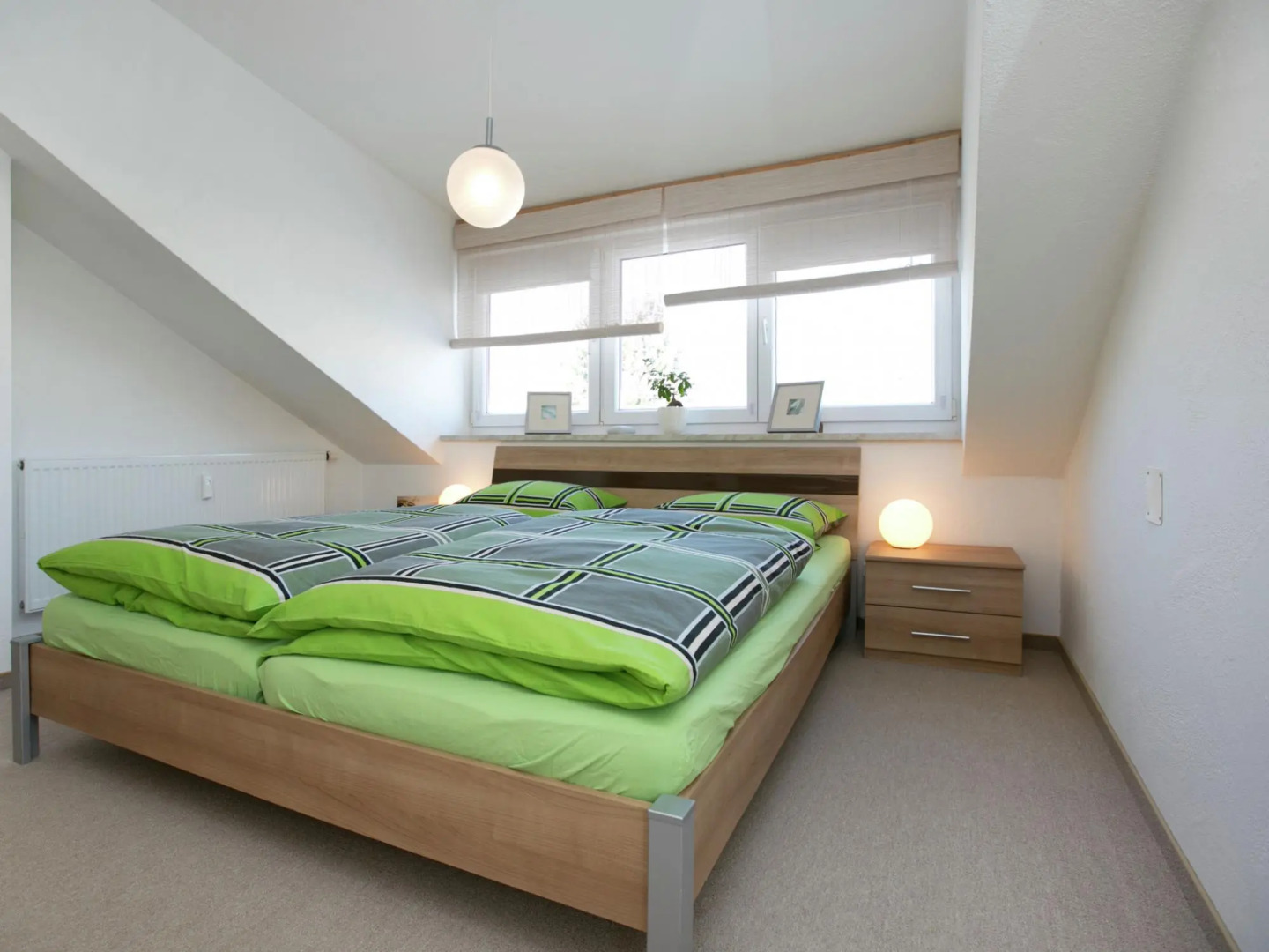 Sunny Terrace Apartment