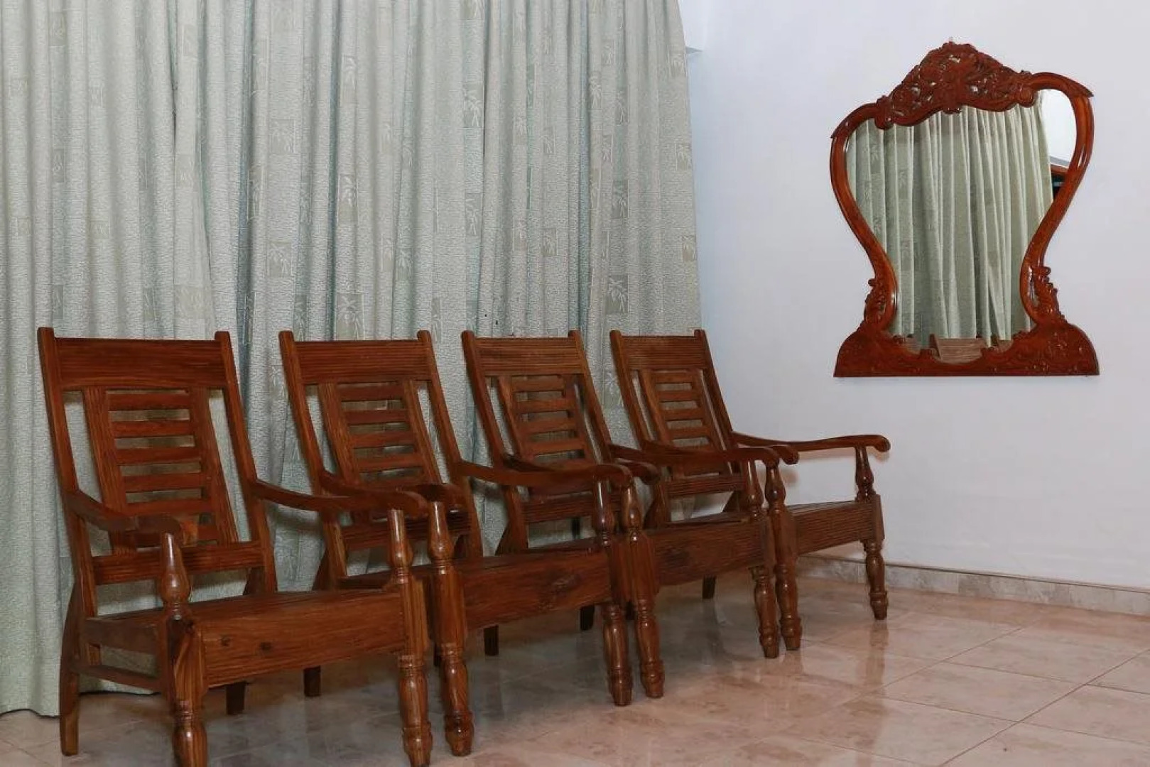 Peak View Holiday Resort