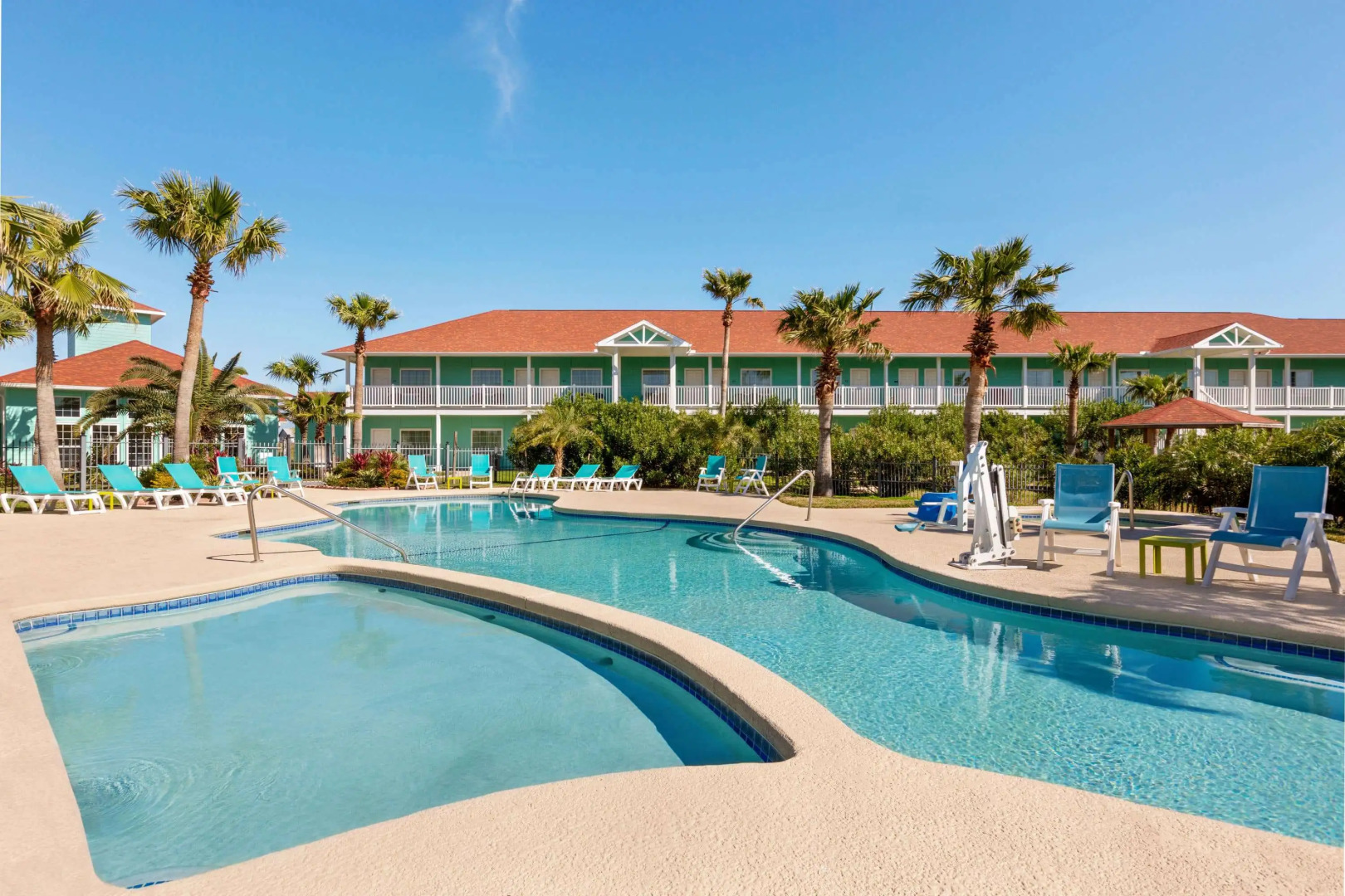 Days Inn by Wyndham Port Aransas TX