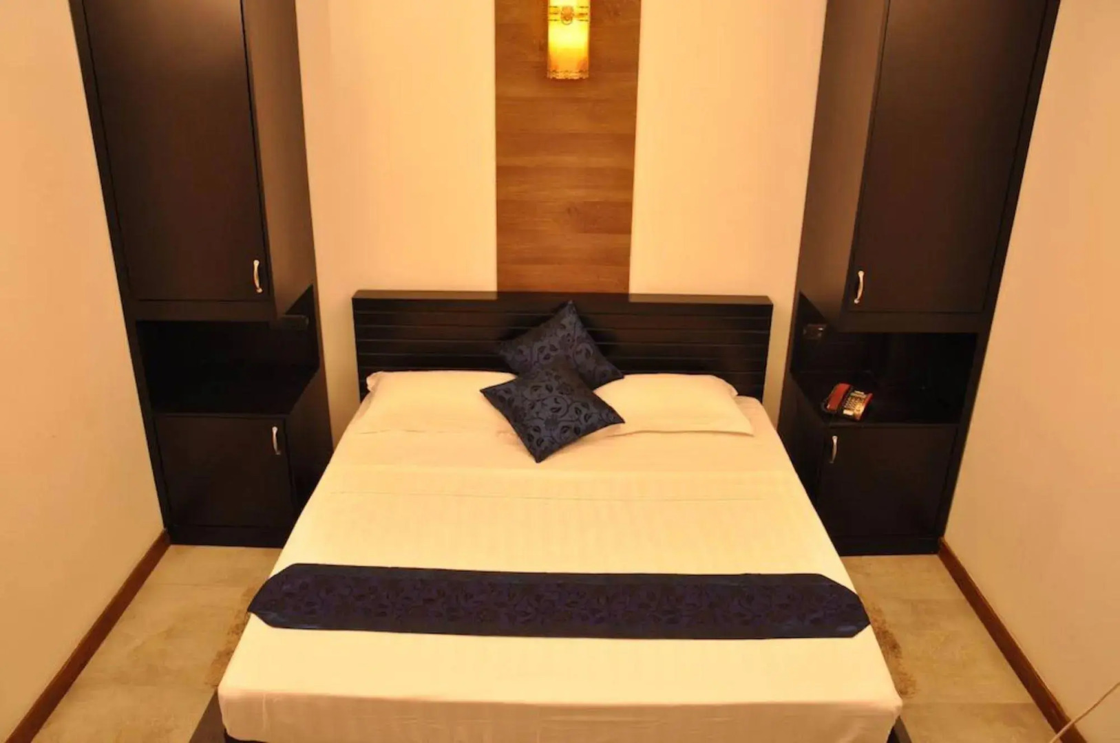 Hotel Cockpit Airport Reach