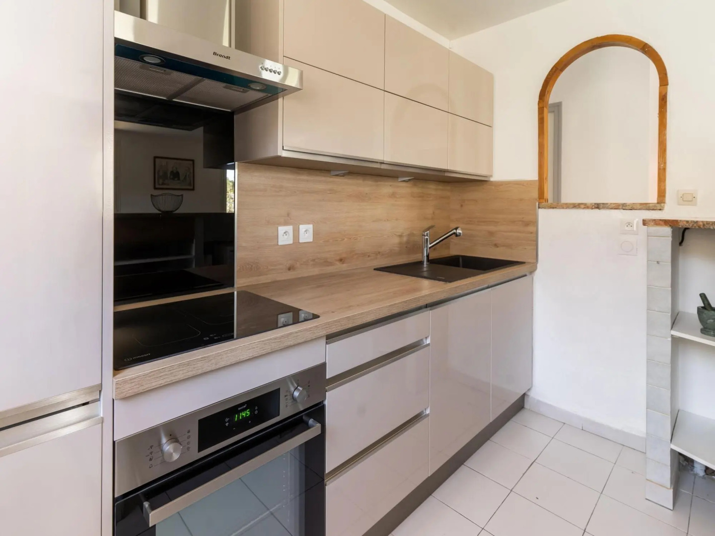 Cosy Holiday Home in Minerve With Garden