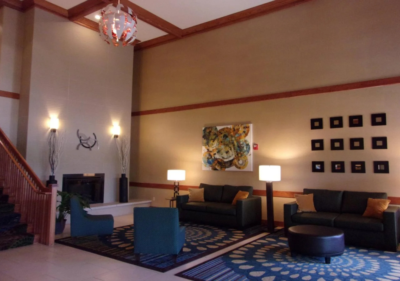 Holiday Inn Express & Suites Chicago West-Roselle by IHG