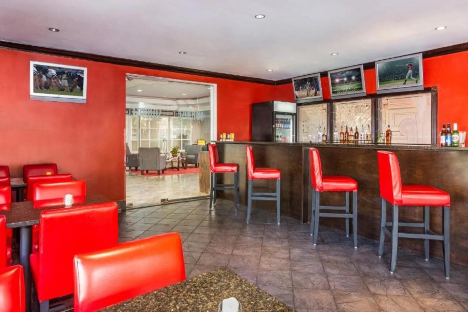 The Link Hotel on Sunrise