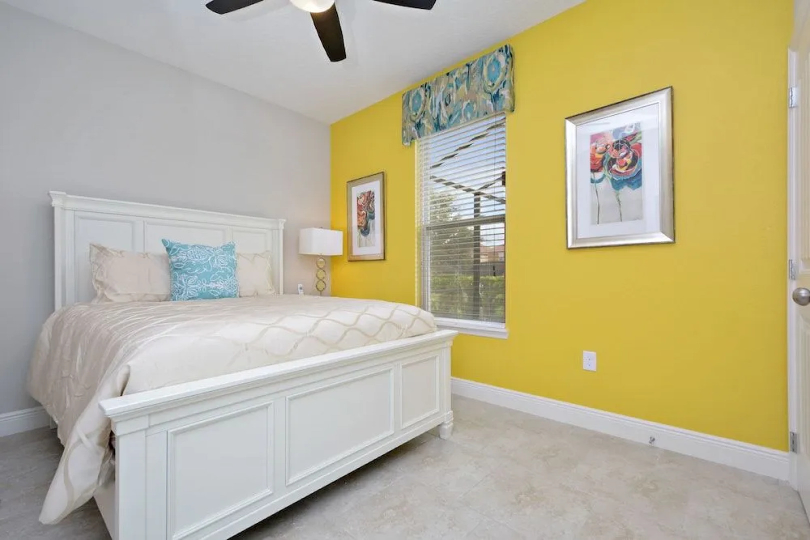 Gated Resort, Private Pool & Spa, Lots of Space!!