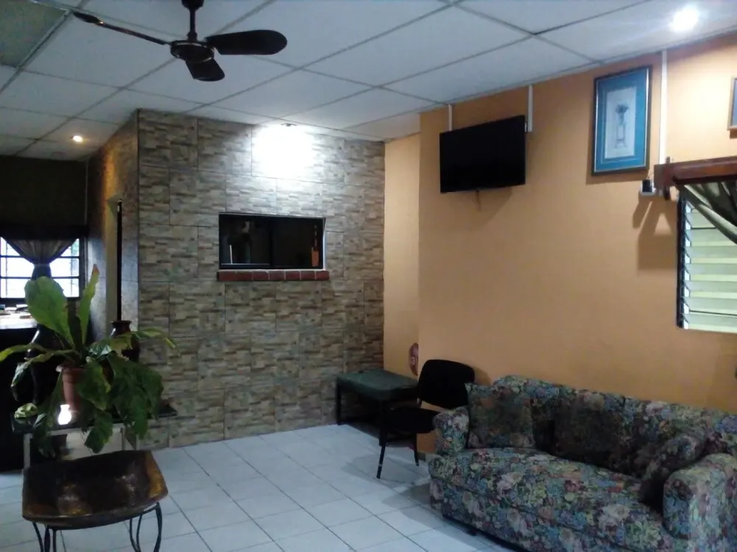 Hotel Latino