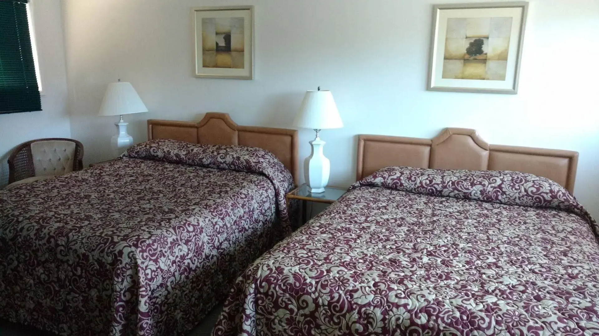 Wessex Inn By The Sea