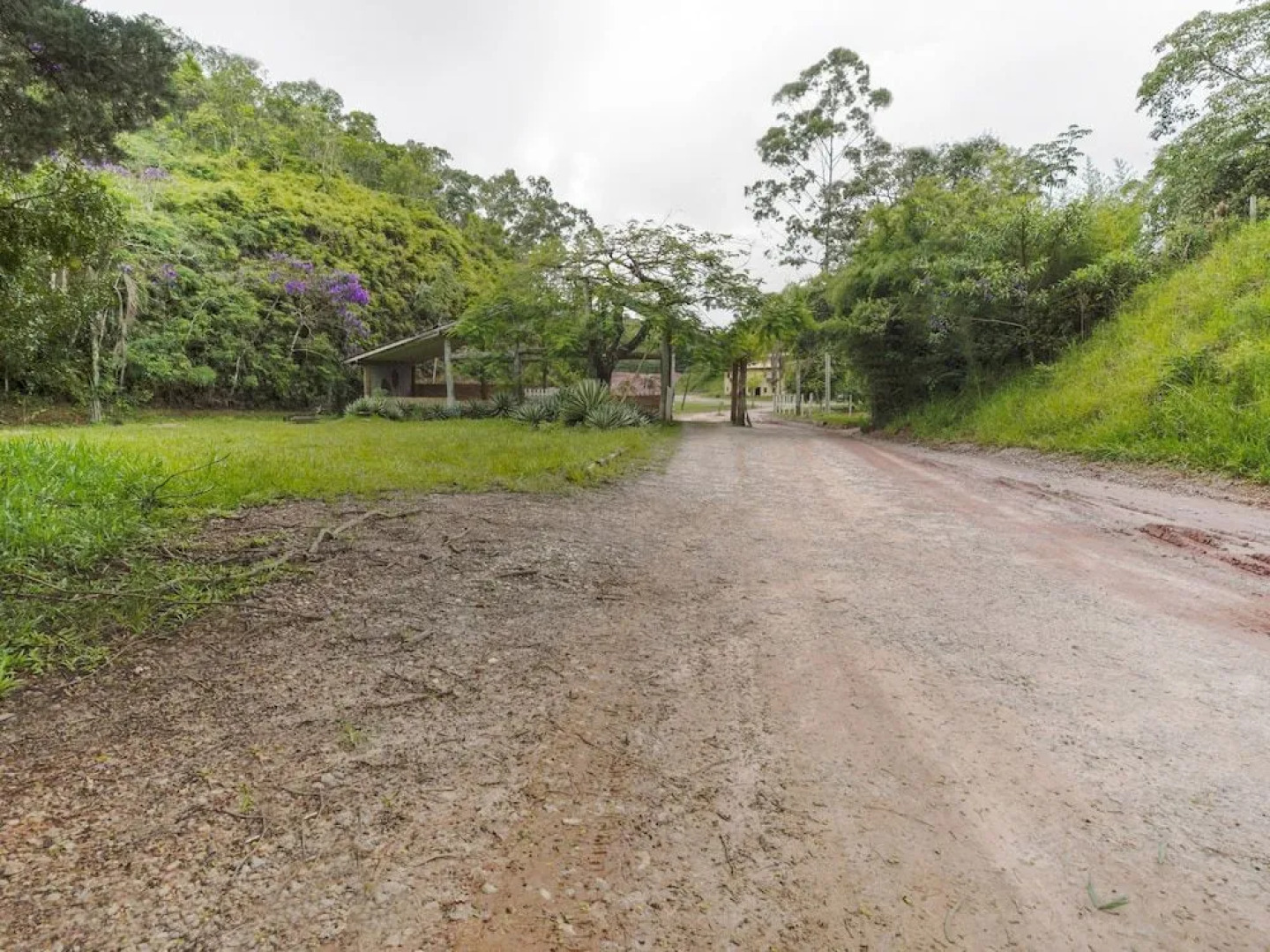 OYO Pousada Santa Serra