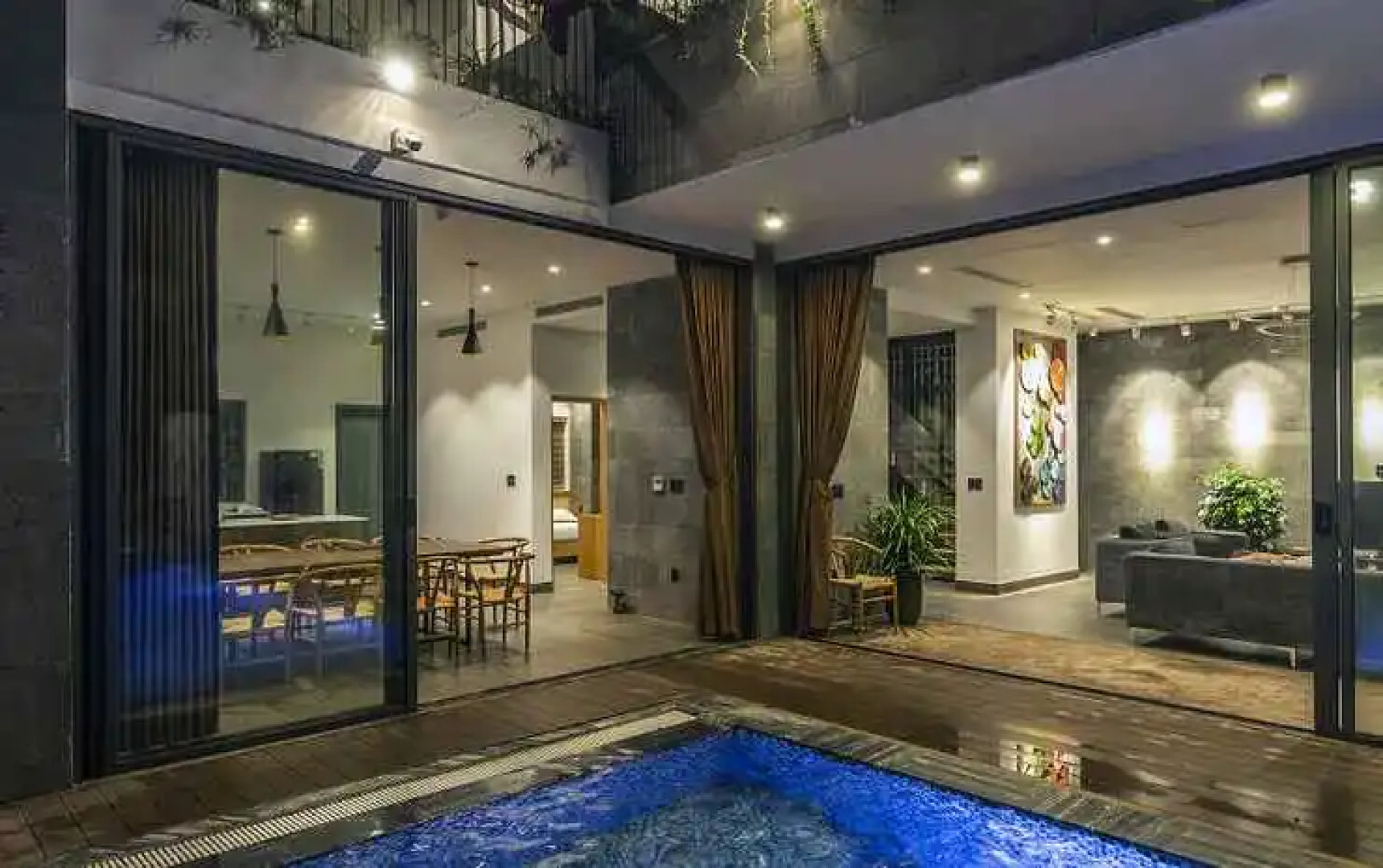 Duong Sat Quang Binh Hotel