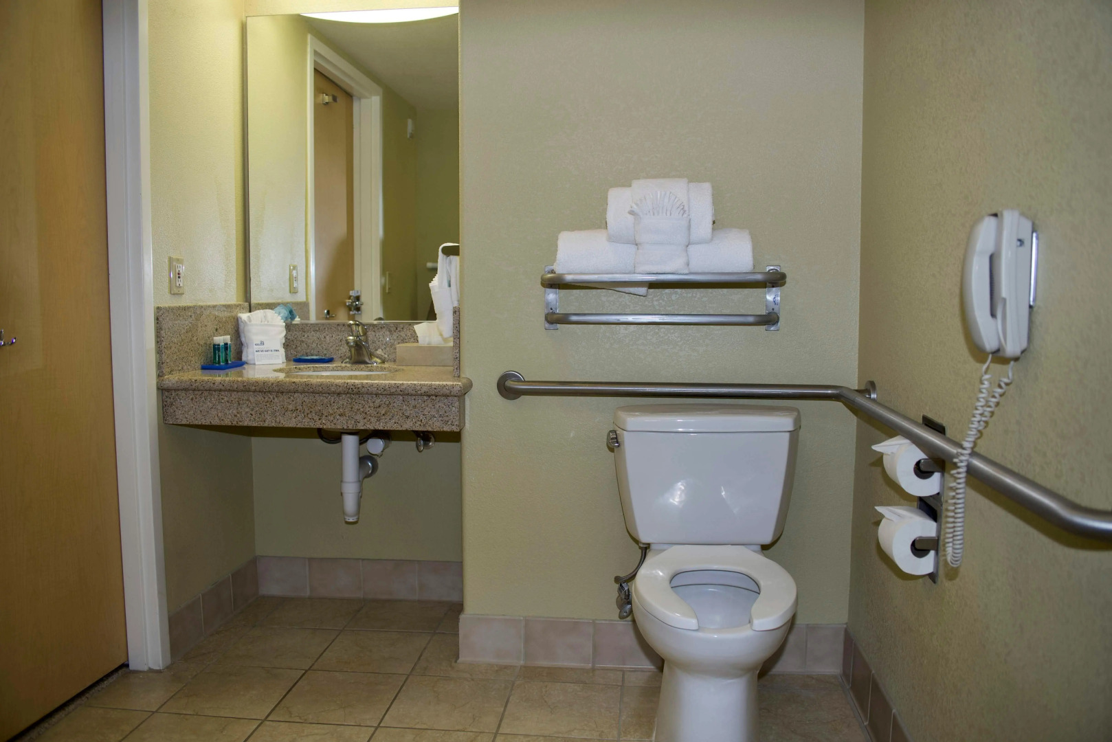 Holiday Inn Express Hotel & Suites Vacaville by IHG