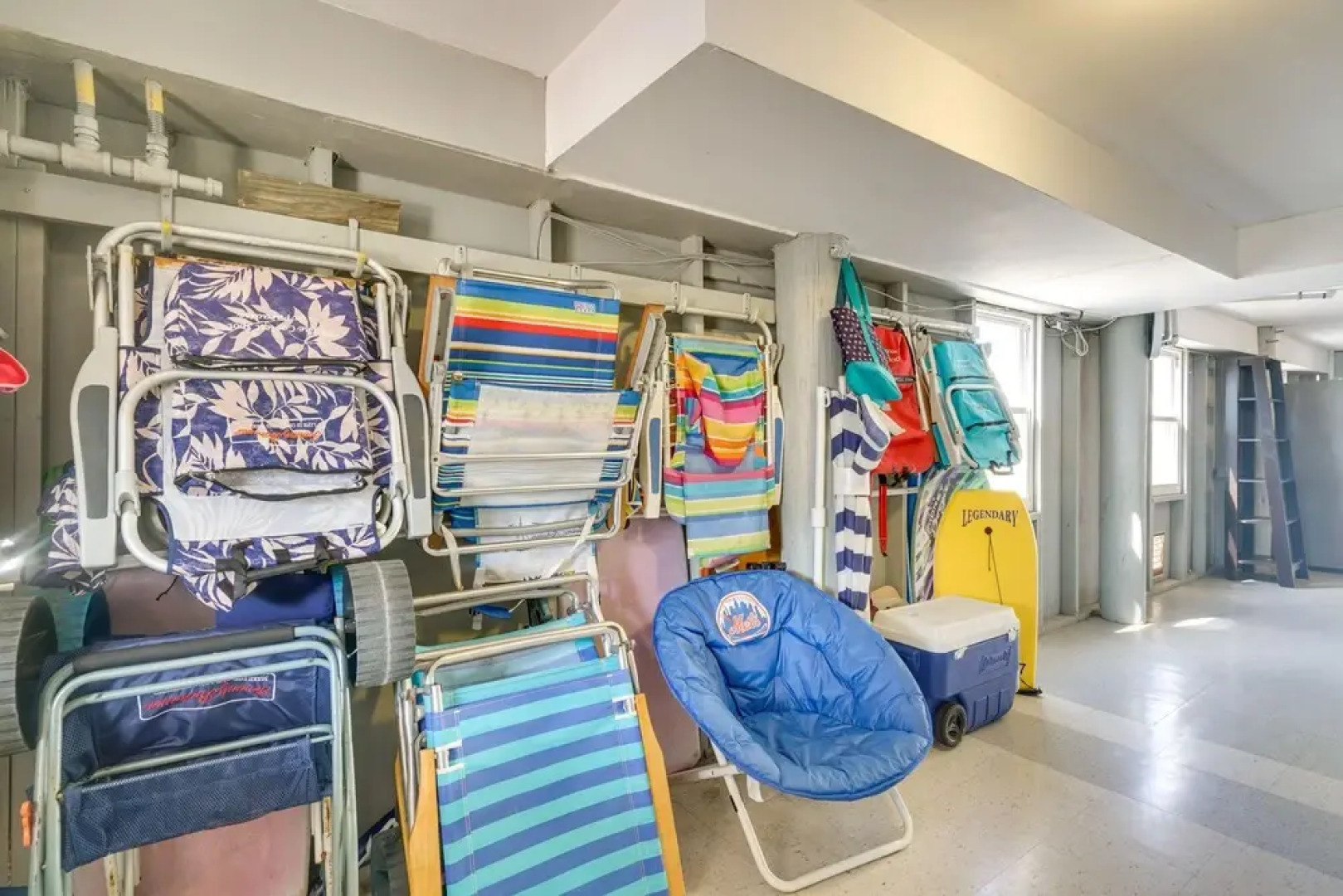 New Jersey Home - Deck, Grill & Walkable to Beach!