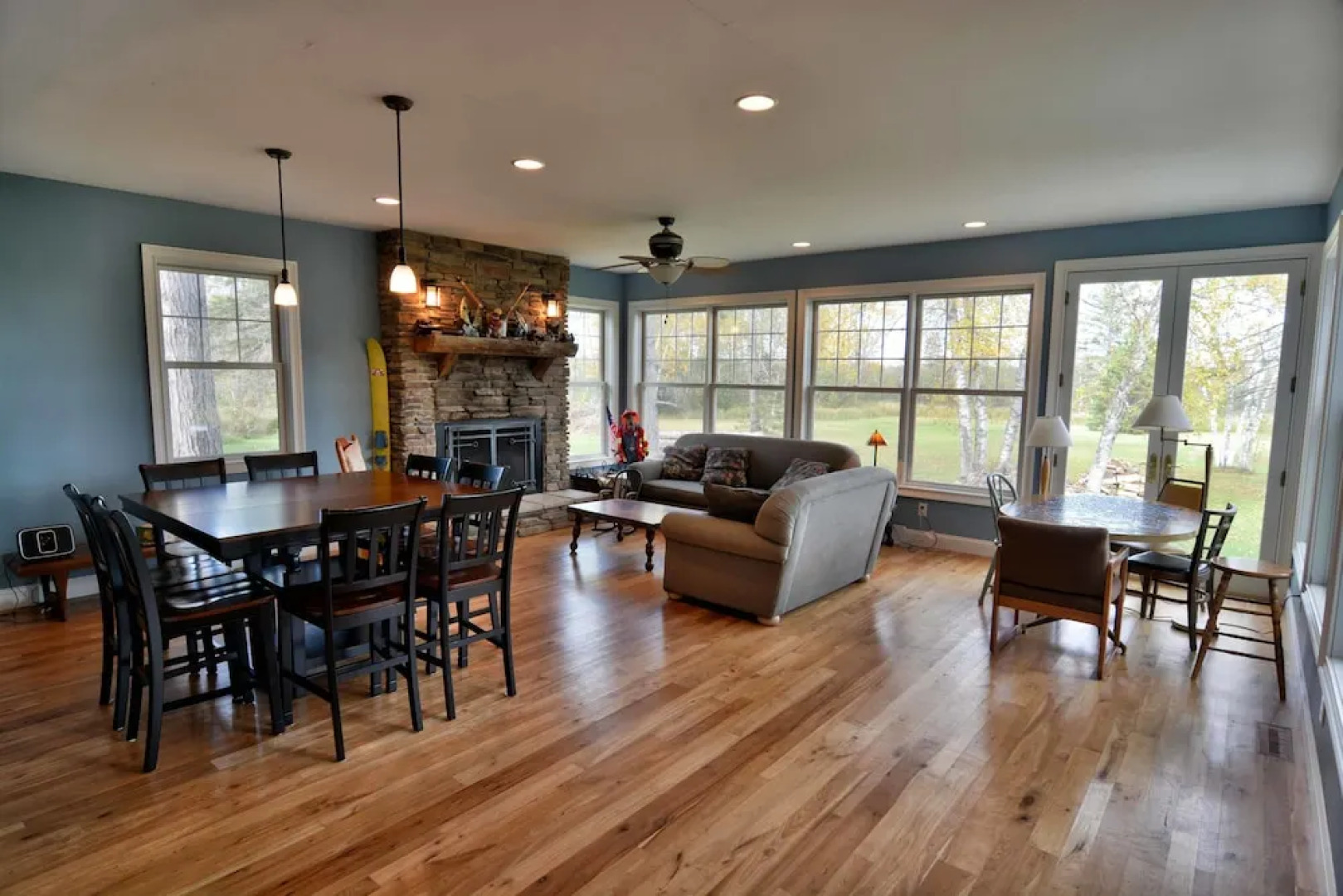 Beach House on Sand 6 Bedrooms 5.5 Bathrooms Condo