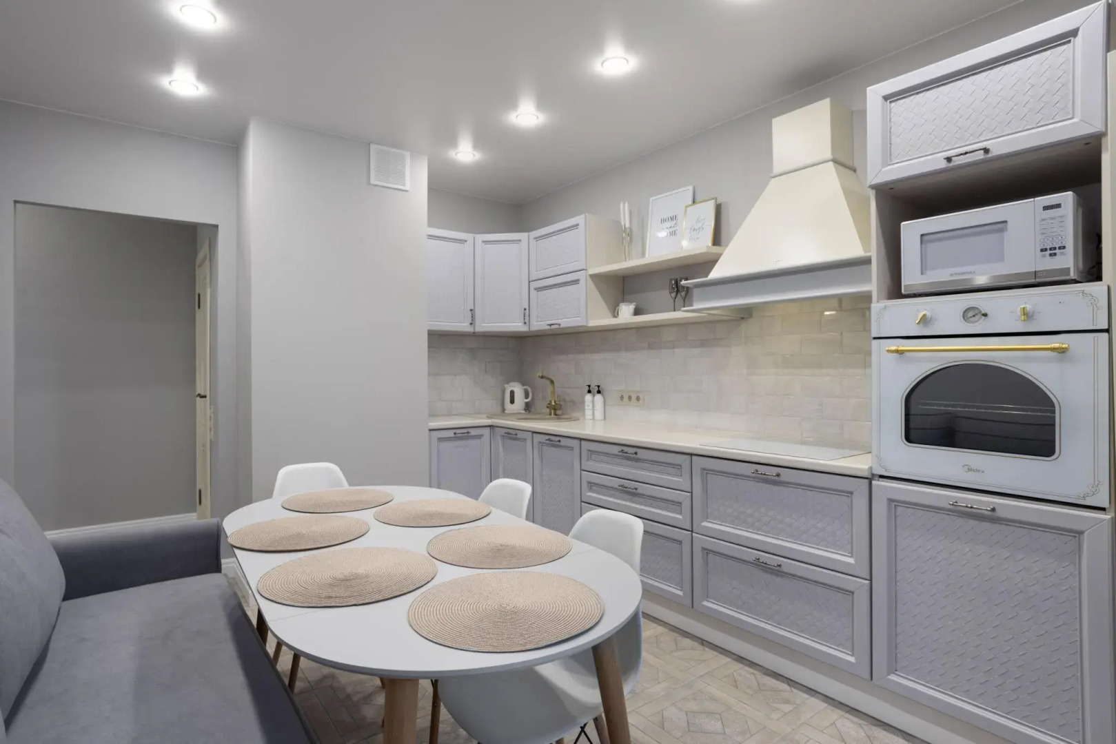 Апартаменты Скайлайт у Московских Ворот на улице Заставская 46 корпус 2